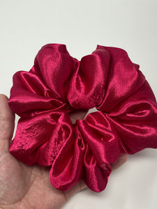 Lola XL Scrunchie